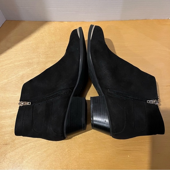 Tildon Women's Sable Ankle Buckle Black Boots Size US 9 - Picture 6 of 10